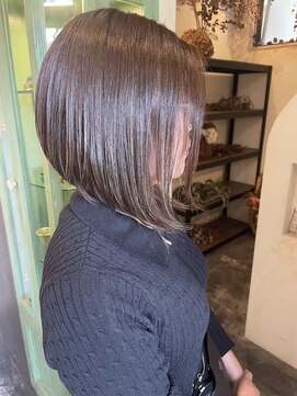 ブオナオンダ(Buona Onda) 前下がりボブカット