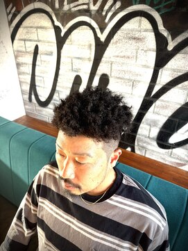 モゲ(MOGE) ショートアフロ