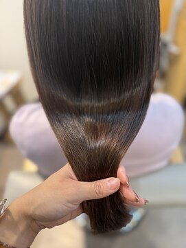 ゼン ネオ(Zen Neo) 美髪ストレート