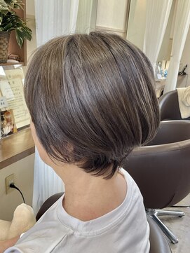 コア フィール ア デイ(COIFFURE A DAY) 【M3Dトリートメント髪質改善】見附今町