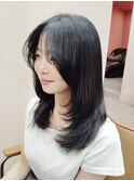 ミディアムストレートスタイル