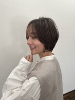 ハピネス クローバー 八木店(Happiness CLOVER) くびれショート 白髪ぼかし 大和八木