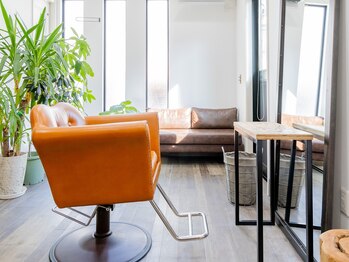 ココリネヘアー(COCORINE hair)の写真/【山科＆駐車場有】貸切マンツーマン施術◇誰にも邪魔されない特別な空間でリラックスしながら美しく◎