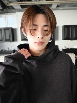 ディッセンバー 神宮前(December) 雰囲気のあるメンズヘア25《December Jingumae 》