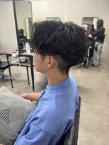 ヌークバイラヴェスト 四日市(neuk by lovest)&nbsp;【neuk服部】波巻きツイストスパイラルパーマセンターパート