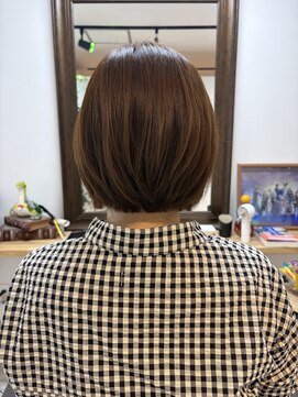 ベネディクション(Benediction) ポテっと可愛い艶髪ショートボブ