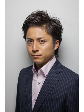 ジリ(JILI) 【JILI】メンズ　大人ツーブロック　アップバング