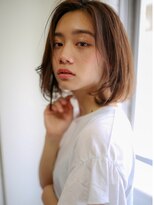 アイビー 吉祥寺(aivee) <aivee>センターパート×斜めバングのカジュアルラフボブ