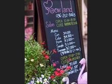 ローランド(Rowland)の雰囲気（立て看板と一緒にフラミンゴもお待ちしております♪【下通り】）