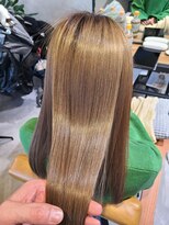 アンド(&.)&nbsp;ブリーチのダメージでも艶髪＆美髪になれる！