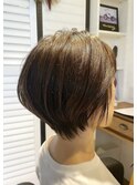 メリハリショートボブ