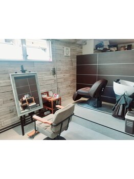 完全個室のマンツーマン施術♪女性オーナーが頭皮の状態から髪の状態まで整えるプライベートサロン◎