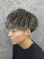 ライズトーキョー 土浦店(RISE TOKYO)&nbsp;ホワイトメッシュ×ツイストスパイラルパーマ