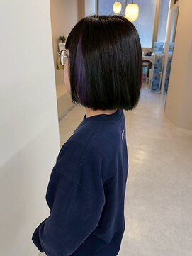 エトレ(etore) ショート/ストレートボブ/インナーカラーパープル