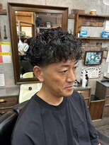 アールズ ヘア(R's hair)&nbsp;MEN’S HAIR/サーフカール/刈り上げセンターパート/印西