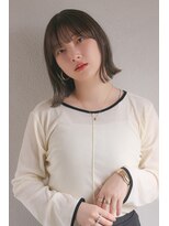 スリー スタンド(THREE STAND)&nbsp;切りっぱなしボブ/外ハネ/シースルーバング/グレージュ