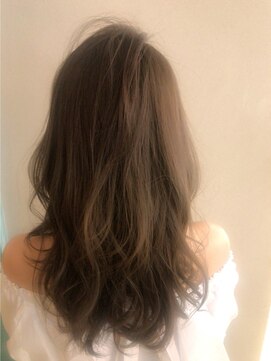 ロンド 銀座(Lond) ブルージュ    担当 吉澤弘哲