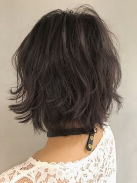 ジーナ(XENA) アッシュラベンダーショート