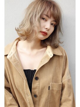 バルバオ サロンドベレーザ 大須(BALBAO salon de belleza) ホワイトベージュカラー