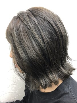 モイヘアーデザイン(moi hair design) 前下がり外ハネボブ♪