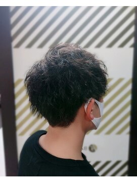 バーバーバー 都賀(BARBER-BAR) ショートツイストパーマ