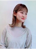 柔らかベージュ外ハネミディアム