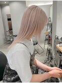 ホワイトベージュ