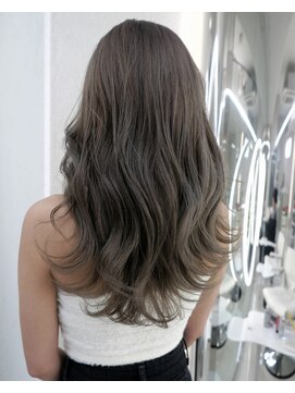 ガガ 心斎橋(GAGA) 韓国/ハイトーンカラー/ワンホンヘア/レイヤーカット/髪質改善