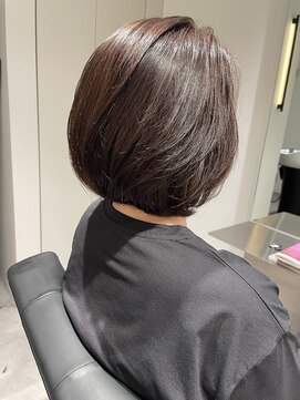 フク(FUKU) 【白髪染め使わない白髪染め】透明感ボブ