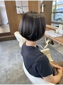 ショートボブ