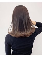 ブラウンまでもかき消す透明感ヘアカラー☆アディクシーカラー☆