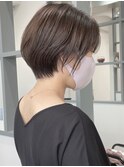 マッシュショート小顔ショートインナーカラー白髪ぼかし40代50代