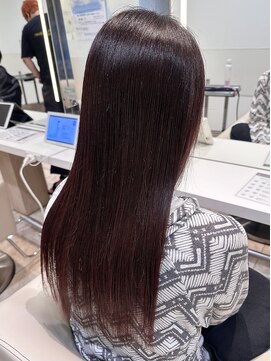 ケンジ 平塚 アネッタ(KENJE annetta) ★イノアカラー×チェリーレッド×ディオーラムトリートメント