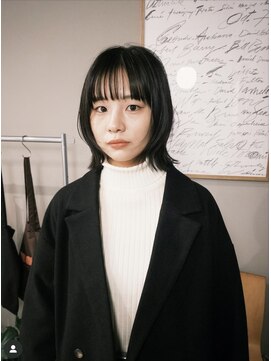 ムク(muku) 重めバングレイヤーボブ