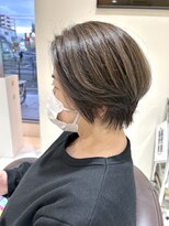 カペリベラ CapelliBella 香里園店&nbsp;くびれショート/丸みショート/ひし形ショート/40代/50代