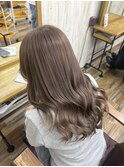 グレージュ