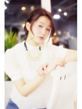 ヘアリゾート ラグーン(hair+resort lagoon) サイド編みこみギブソンタック