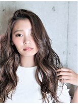 ブランド(BLANDO)&nbsp;セミロングレイヤースタイル