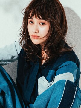 ベル 表参道店(Belle) くびれレイヤーミディアム〔Belle表参道〕