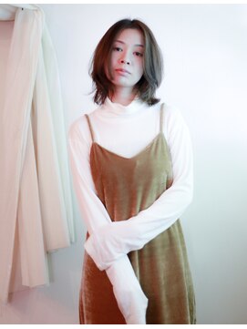 ホワイトルーム(White Room) 柔らかい透明感♪パールグレージュ☆