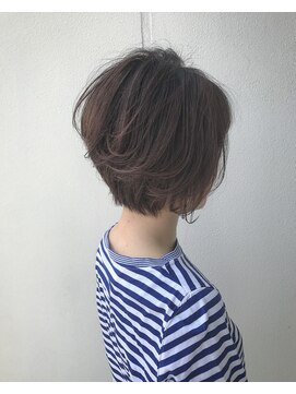 トリート 南行徳本店(TREAT) エアリーショート×前下がり