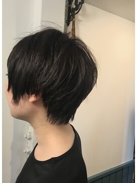 ボスコ 下北沢店(bosco) 黒髪ショート《sakai yukari》