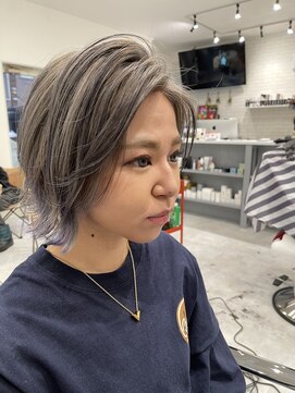 キューカンバー(CUCUMBER) グレージュカラー