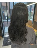 ロングウェービーヘア