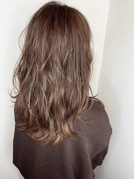 フロート 小阪店(float) マロンブラウン_マロンベージュ Aラインボブ かきあげ