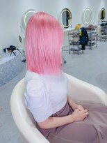 アマンドール(Aman D'or)&nbsp;ホワイトピンク×ぱつっとミディ