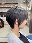 ショートボブ
