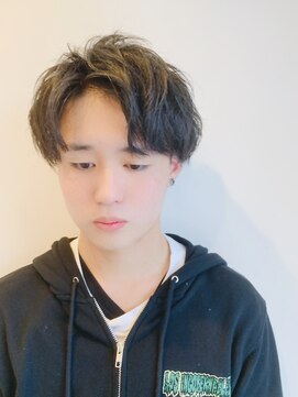 アンジュール セミアップバング