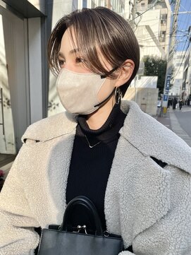 ヌード(NUDE) NUDE 耳だしショート20代30代40代ウザバング小顔補正立体カット