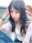 透明感グレーべージュ
